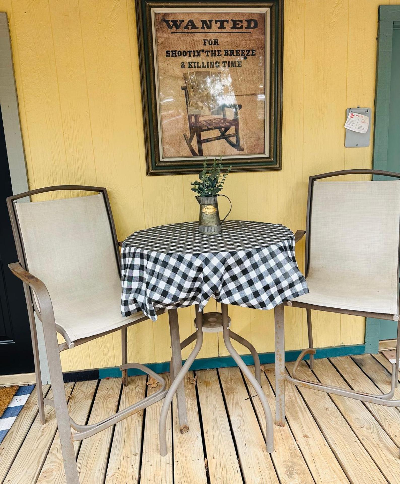 Acorn Hideaways Canton Rustic Old West Frontier Suite Dış mekan fotoğraf