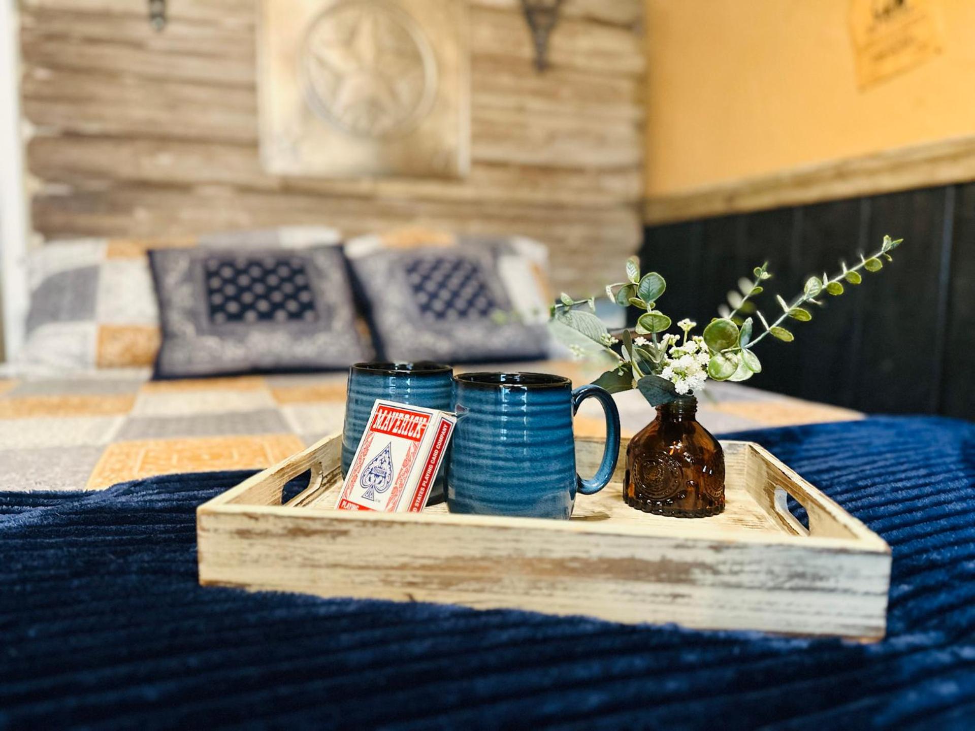 Acorn Hideaways Canton Rustic Old West Frontier Suite Dış mekan fotoğraf